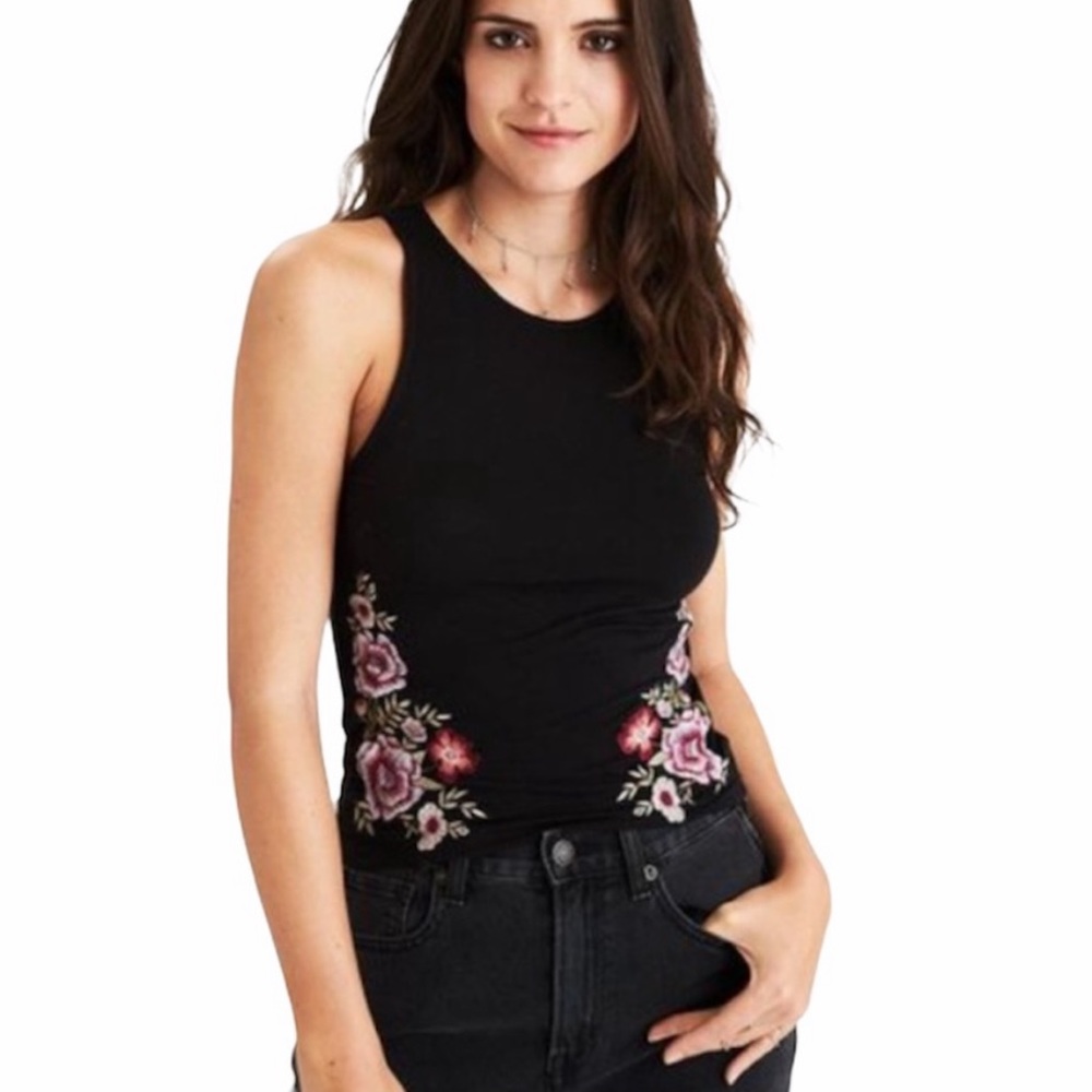 American Eagle Soft and Sexy Black Tank Floral Embroidered Size Small